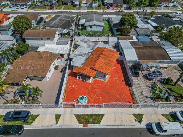 871 SE 5th Pl, Hialeah FL 33010