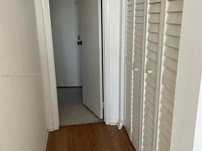 16465 NE 22nd Ave 617, North Miami Beach FL 33160