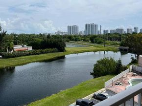 16465 NE 22nd Ave 617, North Miami Beach FL 33160