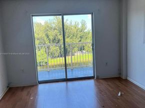 16465 NE 22nd Ave 617, North Miami Beach FL 33160
