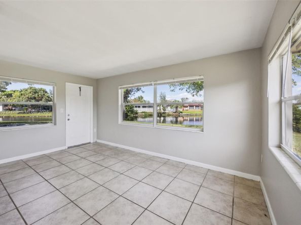 6901 NW 28th St, Sunrise FL 33313