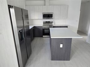 6820 NW 6th Ct, Miami FL 33150