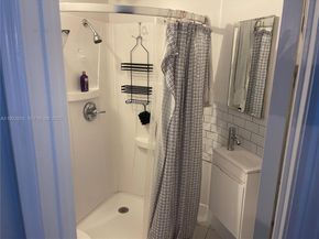 5460 NW 49th Ave, Coconut Creek FL 33073