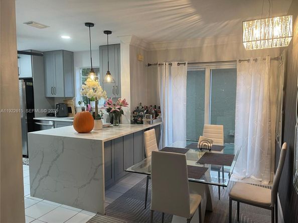 5460 NW 49th Ave, Coconut Creek FL 33073