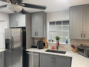 5460 NW 49th Ave, Coconut Creek FL 33073