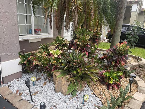 5460 NW 49th Ave, Coconut Creek FL 33073