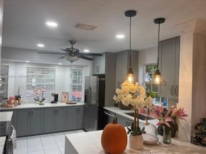 5460 NW 49th Ave, Coconut Creek FL 33073