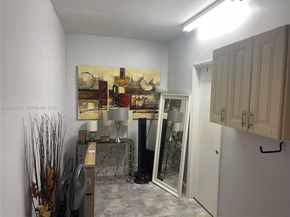 5460 NW 49th Ave, Coconut Creek FL 33073