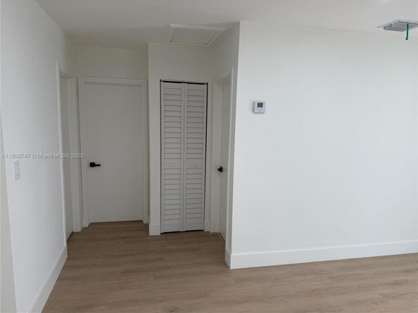 1621 SW 11th Ct, Fort Lauderdale FL 33312