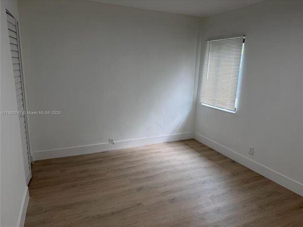 1621 SW 11th Ct, Fort Lauderdale FL 33312