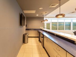 1250 S Miami Ave 2208, Miami FL 33130