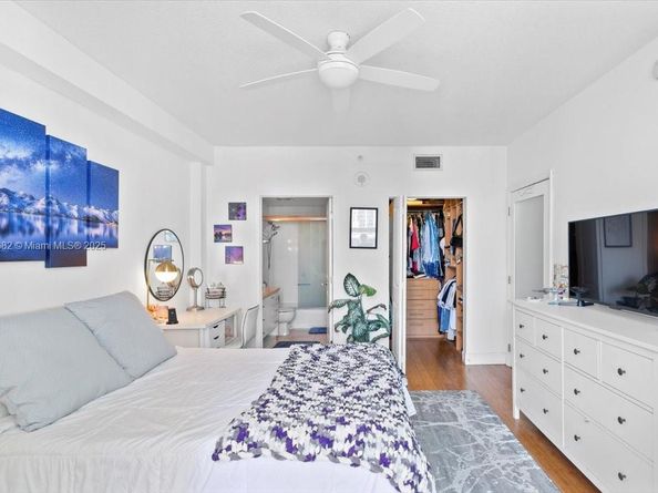 1250 S Miami Ave 2208, Miami FL 33130