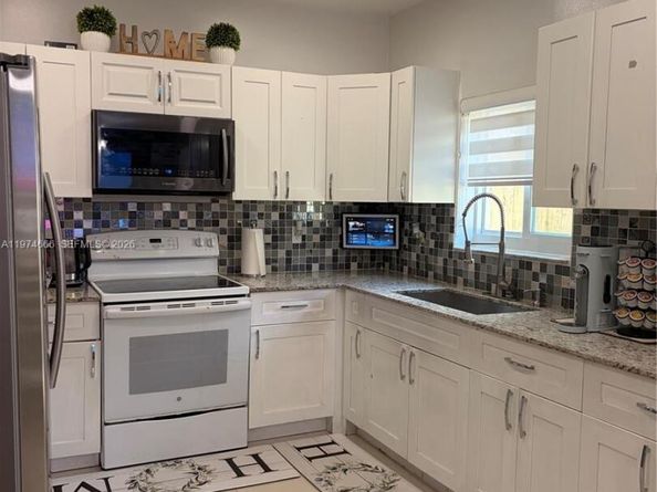 14354 SW 134th Ct, Miami FL 33186