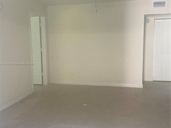 640 SW 16th Ave, Fort Lauderdale FL 33312