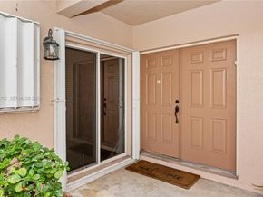 9722 NW 23rd Ct, Pembroke Pines FL 33024