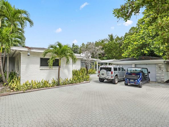 1313 SEABREEZE Boulevard B, Fort Lauderdale FL 33316