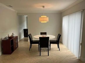 13352 SW 108th St Cir, Miami FL 33186