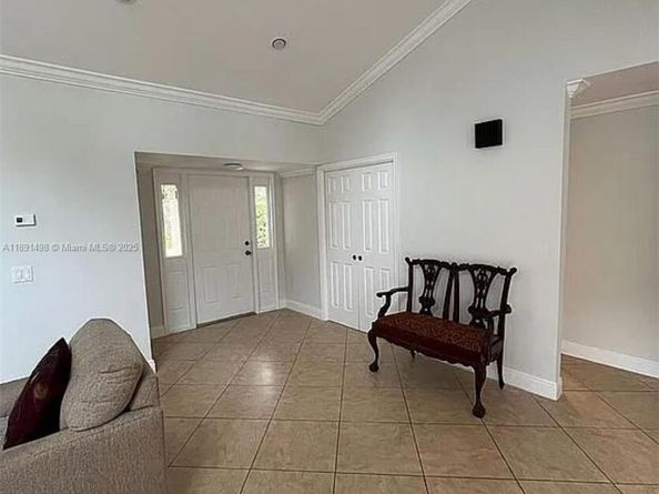13352 SW 108th St Cir, Miami FL 33186