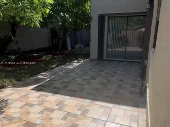 13352 SW 108th St Cir, Miami FL 33186