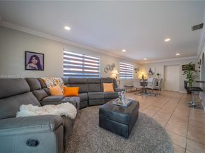 925 E 29th St, Hialeah FL 33013