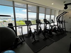 1100 Biscayne Blvd 1706, Miami FL 33132