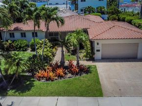742 Harrison St, Hollywood FL 33019
