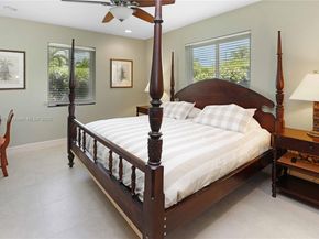 742 Harrison St, Hollywood FL 33019
