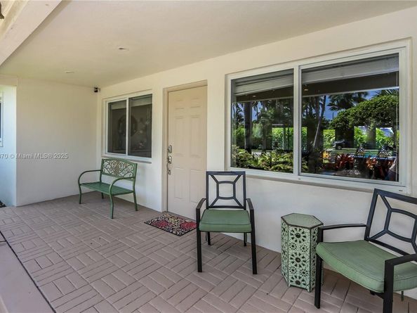 742 Harrison St, Hollywood FL 33019