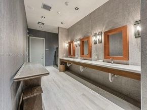 2900 NE 7th Ave 4003, Miami FL 33137