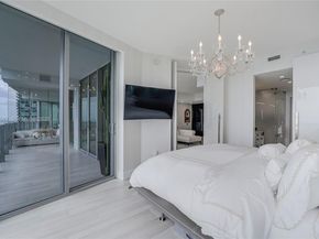 2900 NE 7th Ave 4003, Miami FL 33137