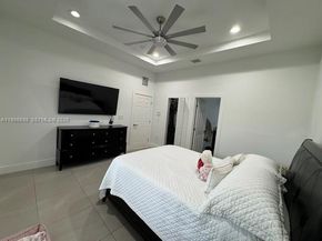 885 NE 3rd Ave, Homestead FL 33030