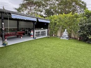 885 NE 3rd Ave, Homestead FL 33030