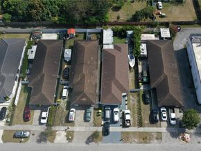 885 NE 3rd Ave, Homestead FL 33030