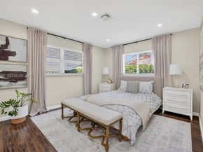 252 SW 23rd St, Fort Lauderdale FL 33315