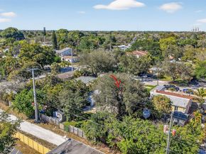 252 SW 23rd St, Fort Lauderdale FL 33315