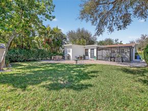 252 SW 23rd St, Fort Lauderdale FL 33315