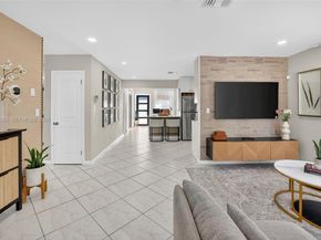 252 SW 23rd St, Fort Lauderdale FL 33315