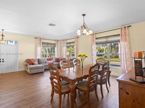 17900 SW 4th Ct, Pembroke Pines FL 33029
