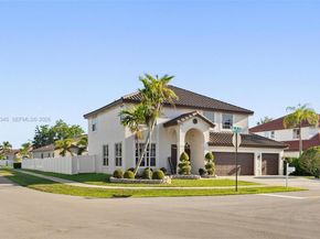 17900 SW 4th Ct, Pembroke Pines FL 33029