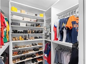 17900 SW 4th Ct, Pembroke Pines FL 33029
