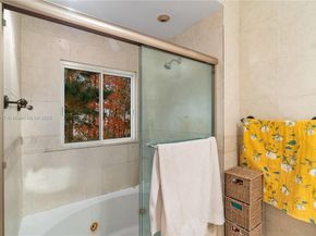 1710 Cleveland Rd, Miami Beach FL 33141