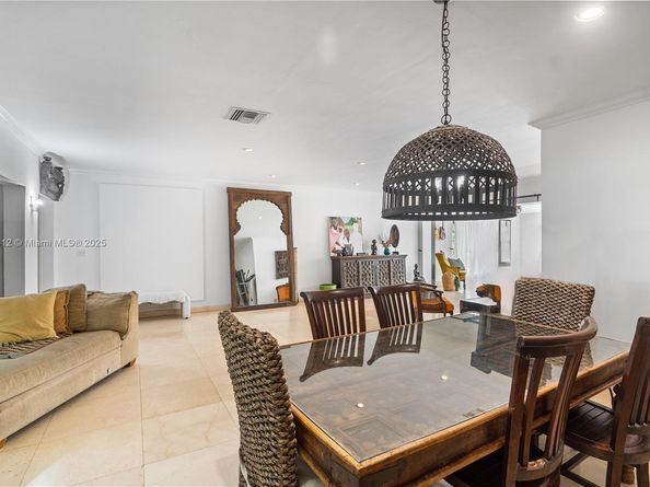 1710 Cleveland Rd, Miami Beach FL 33141