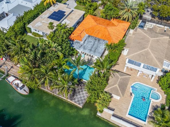 1710 Cleveland Rd, Miami Beach FL 33141