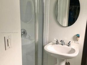 1710 Cleveland Rd, Miami Beach FL 33141