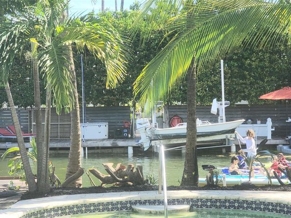 1710 Cleveland Rd, Miami Beach FL 33141