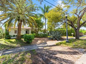 1710 Cleveland Rd, Miami Beach FL 33141