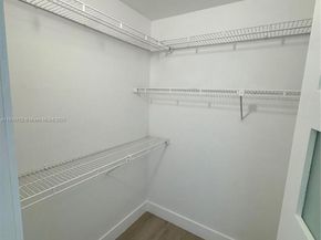 1701 Washington St 404, Hollywood FL 33020