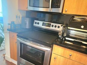 2200 NE 4th Ave 803, Miami FL 33137