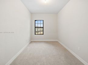 4488 E Appleton Cir E, Oakland Park FL 33309