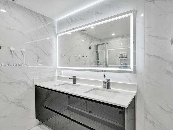 18273 SW 143rd Pl, Miami FL 33177